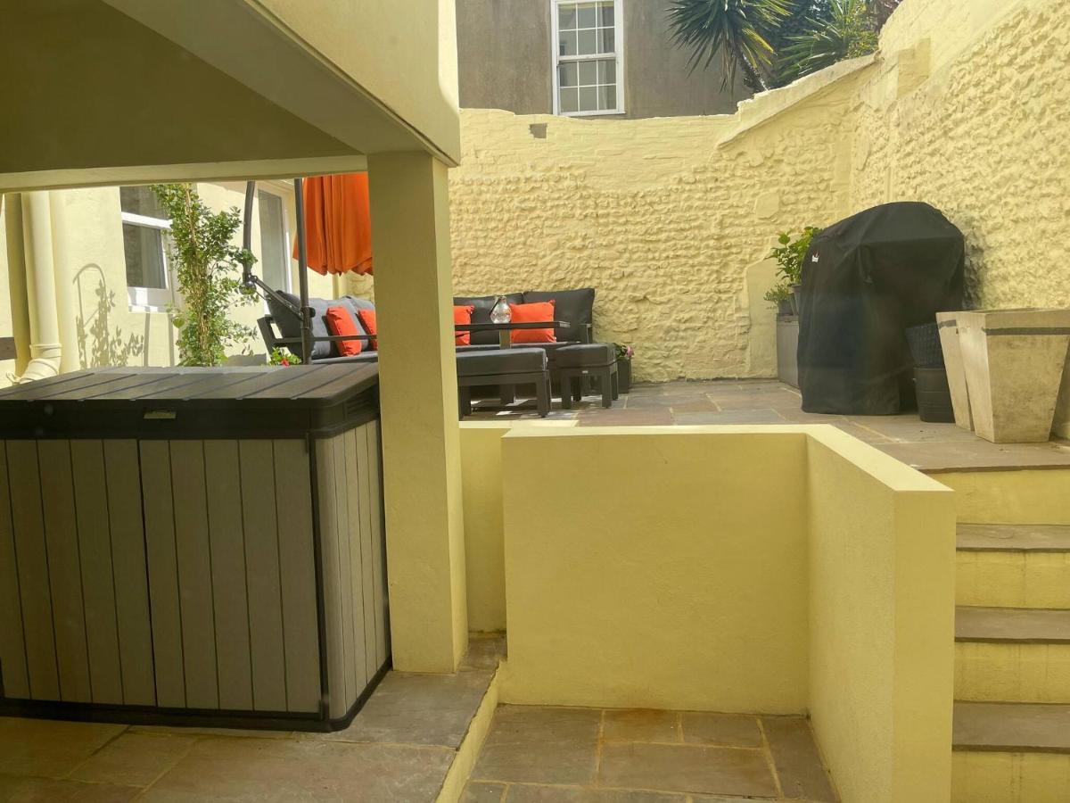 Appartement Entire 2 Bed Flat With Garden, Located Near Beach à Hove Extérieur photo